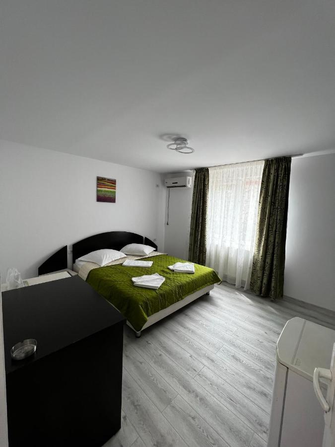 Vila Iris Mamaia Nord ナボダリ エクステリア 写真