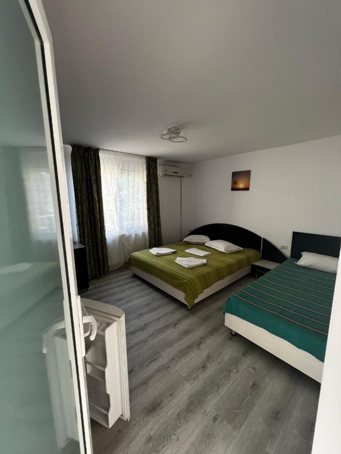 Vila Iris Mamaia Nord ナボダリ エクステリア 写真